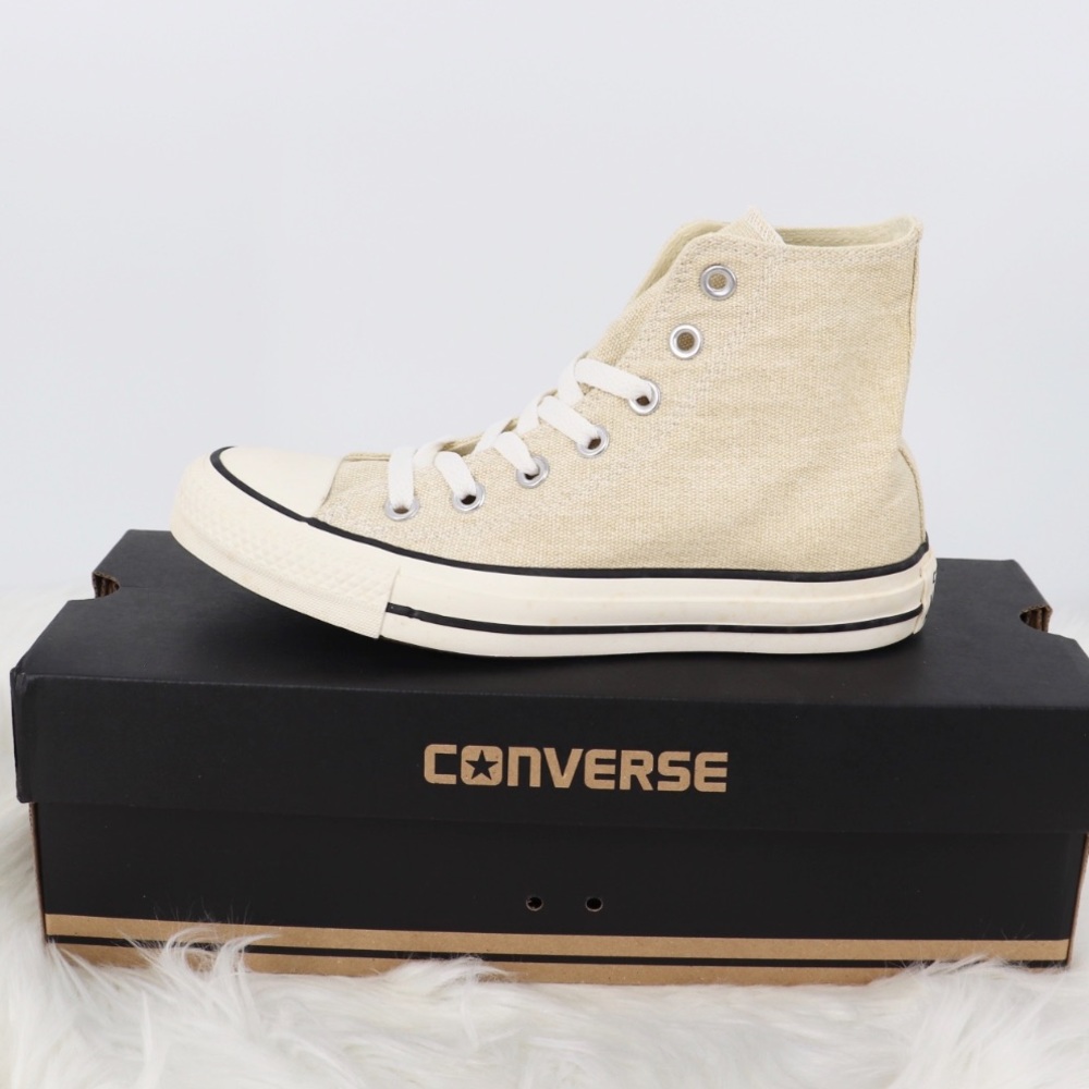 🌺✨LAST PAIR✨🌺 NIB Women high top - Picture 5 of 6